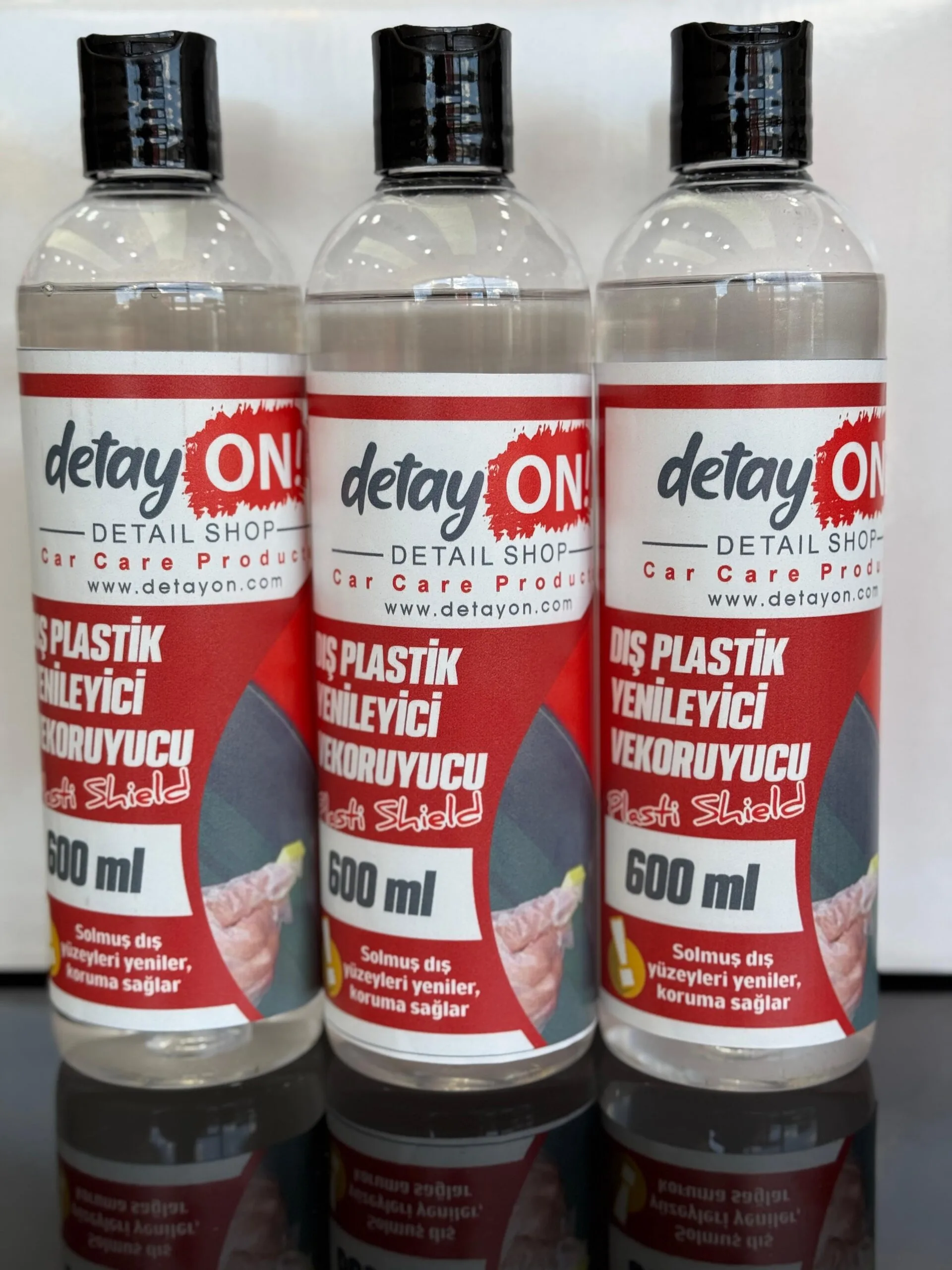 DETAY ON! DIŞ PLASTİK YENİLEYİCİ VE KORUYUCU 600 ML